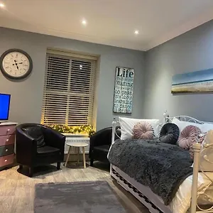  Apartment Snaith Central Apartment